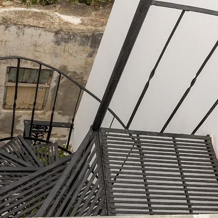 Elizabeth'S Small Apartment Naxos City Экстерьер фото