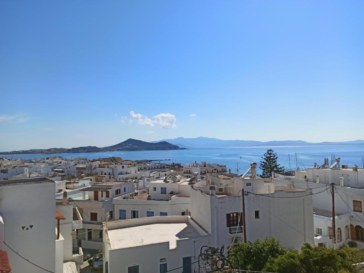 Elizabeth'S Small Apartment Naxos City Экстерьер фото